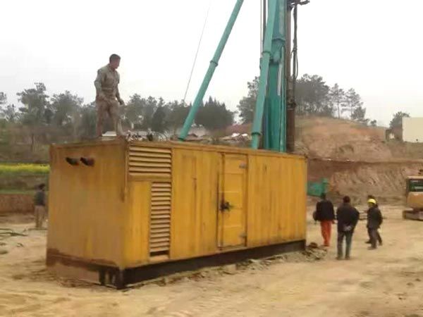 常熟如何判断水冷式机油散热器密封件是否需要更换？